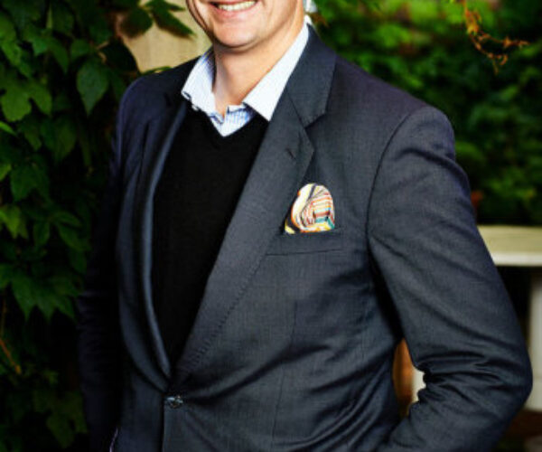 Stay Current on UK News - UKMediaHub